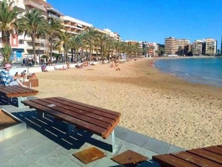 Torrevieja Apartment Екстер'єр фото